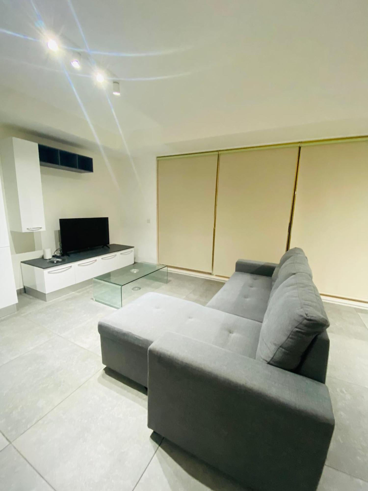 Sliema Seaview & Seafront- Apt 9, 49 Tigne Point Mansions 外观 照片