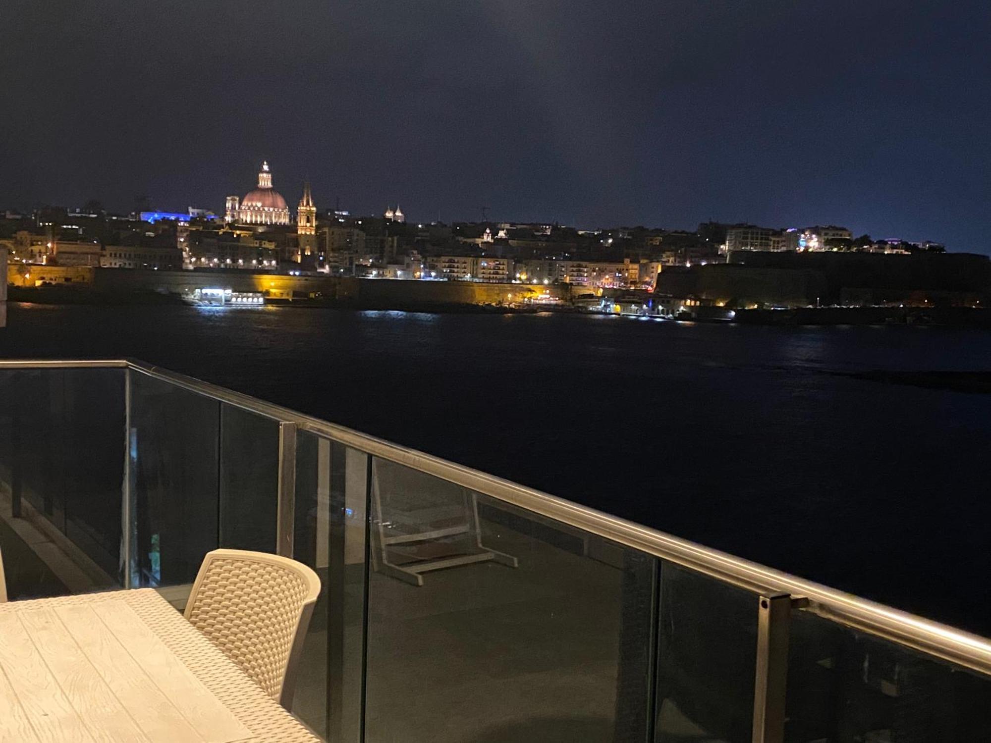 Sliema Seaview & Seafront- Apt 9, 49 Tigne Point Mansions 外观 照片