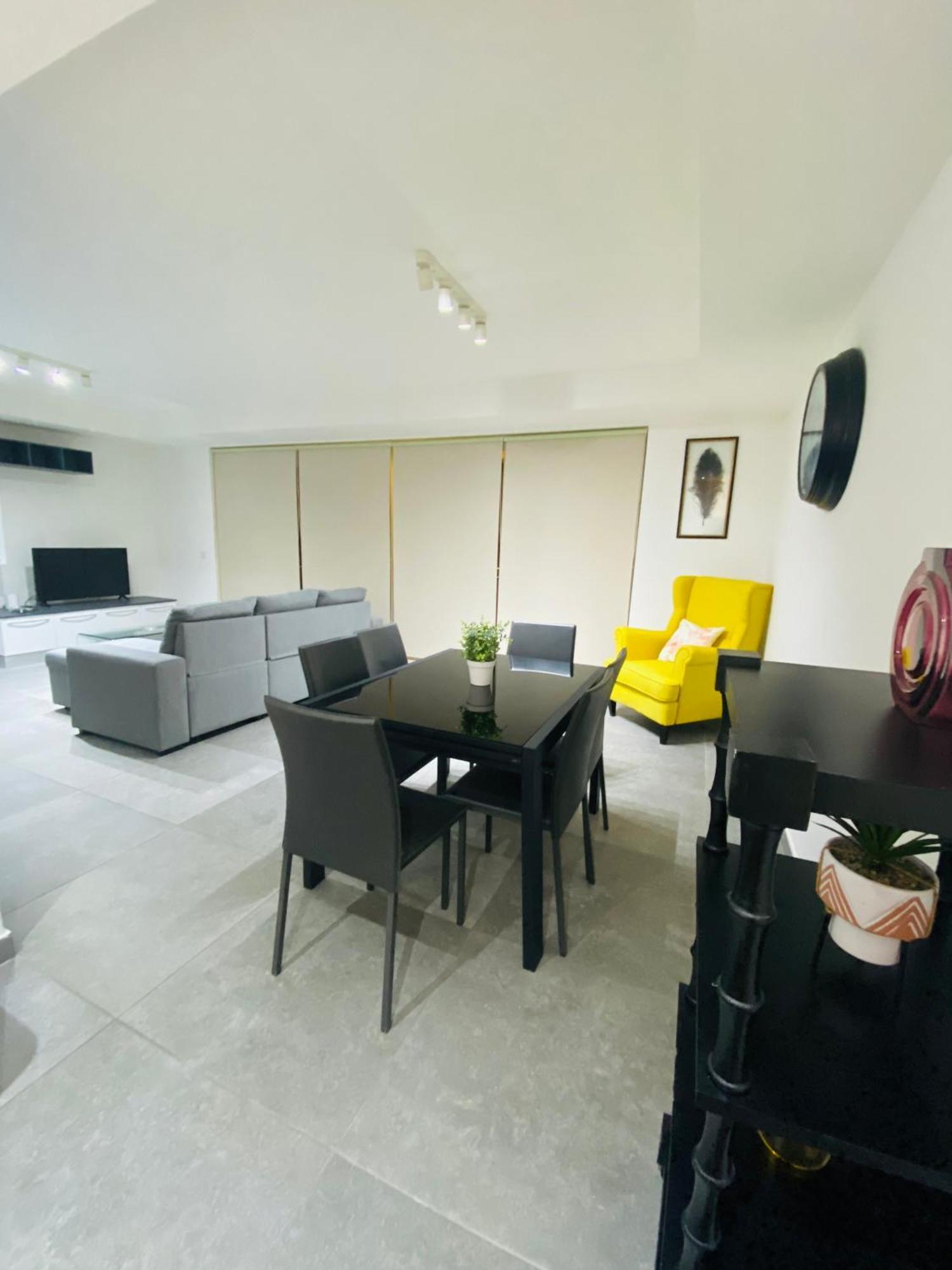 Sliema Seaview & Seafront- Apt 9, 49 Tigne Point Mansions 外观 照片