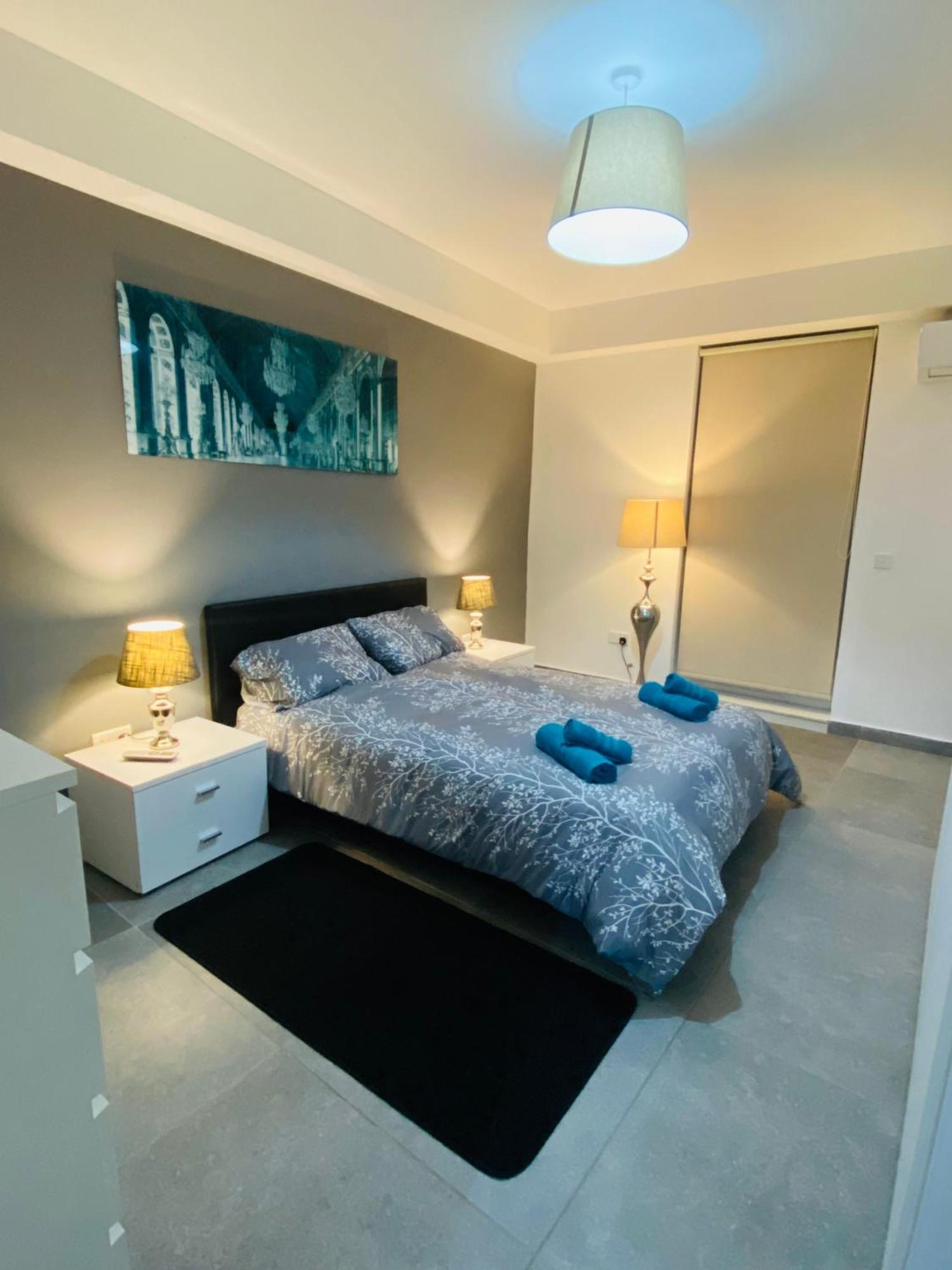 Sliema Seaview & Seafront- Apt 9, 49 Tigne Point Mansions 外观 照片